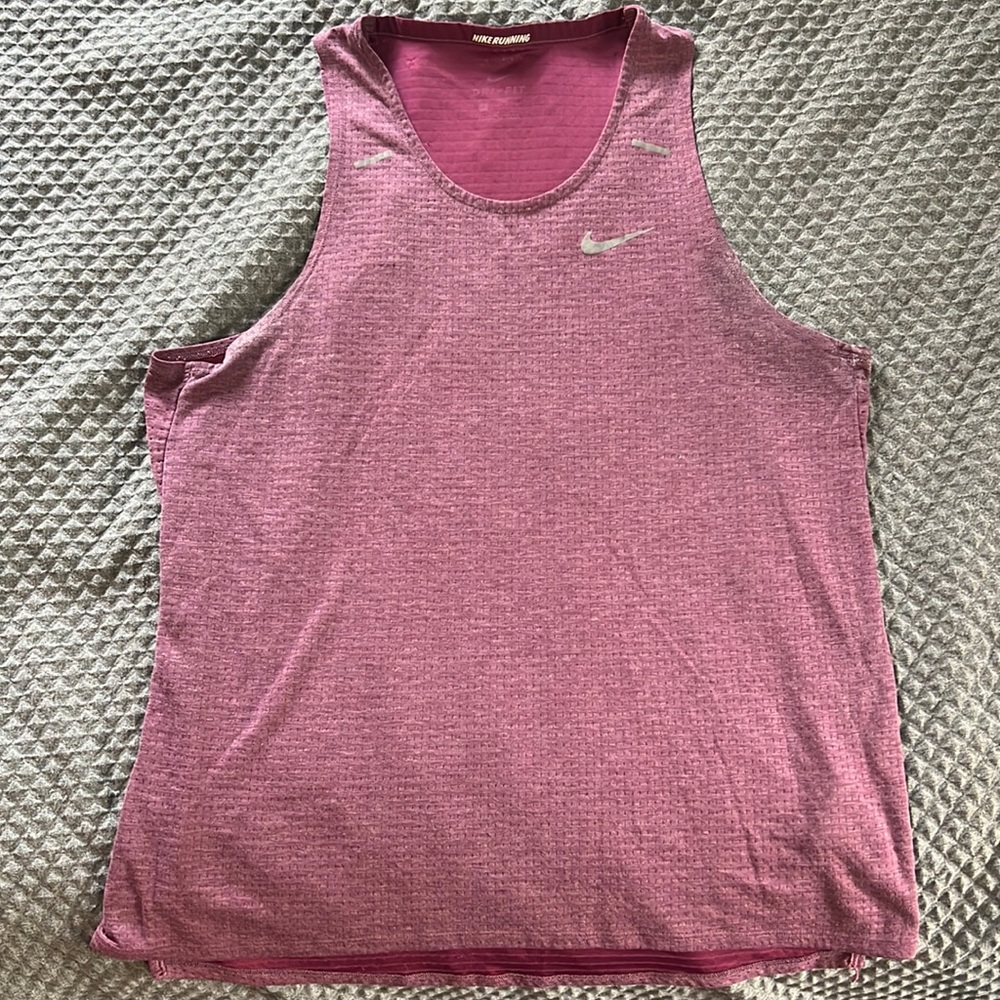 Dri-fit short sleeve and sleeveless tops.